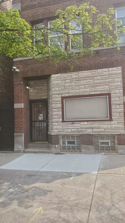 507 E 75th St, Chicago, IL 60619