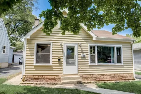 316 Bellevue Dr, Round Lake Park, IL 60073