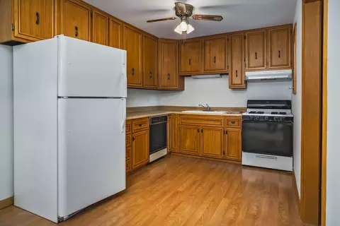 601 S 5th St, West Dundee, IL 60118 photo 4