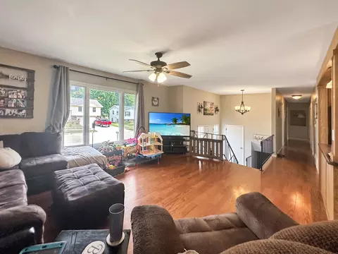 3263 Knox Dr, Freeport, IL 61032 photo 16