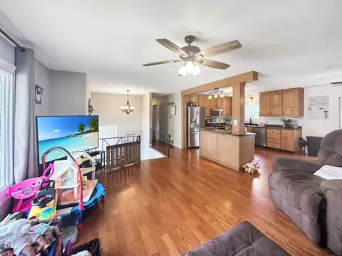 3263 Knox Dr, Freeport, IL 61032 photo 8
