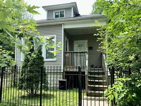 5542 S Elizabeth St, Chicago, IL 60636