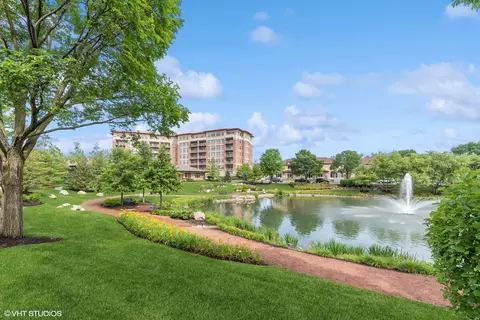 100 Prairie Park Dr #406, Wheeling, IL 60090