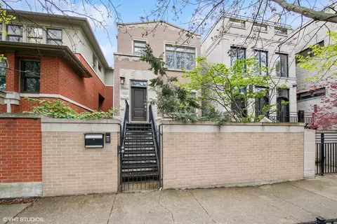 1633 N Hermitage Ave, Chicago, IL 60622