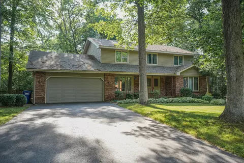 10340 William Trl, Roscoe, IL 61073