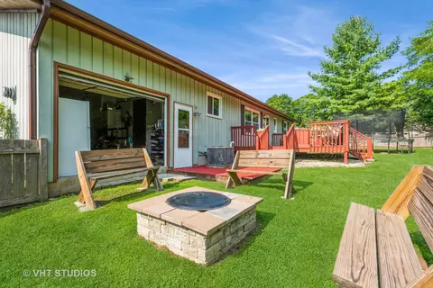 834 Morgan St, Elgin, IL 60123 photo 17