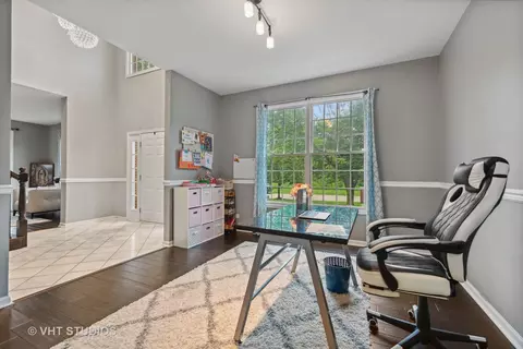 1184 Hunters Rdg E, Hoffman Estates, IL 60192 photo 9