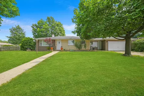 1403 Erie St, Elgin, IL 60123
