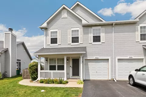 702 Bayles Dr, Romeoville, IL 60446