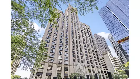 680 N Lake Shore Dr #914, Chicago, IL 60611