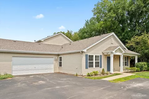 59 Waterbury Cir, Oswego, IL 60543