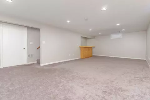 1205 Valentine Dr, Normal, IL 61761 photo 35