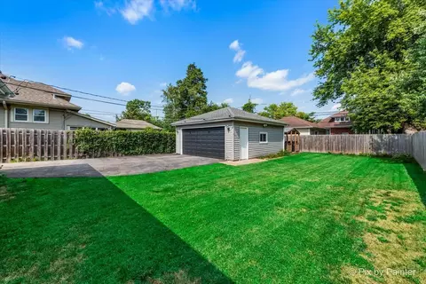 39 N Alfred Ave, Elgin, IL 60123 photo 30