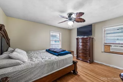 39 N Alfred Ave, Elgin, IL 60123 photo 16
