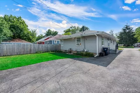 39 N Alfred Ave, Elgin, IL 60123 photo 27
