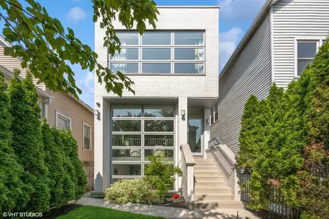 1710 N Campbell Ave, Chicago, IL 60647