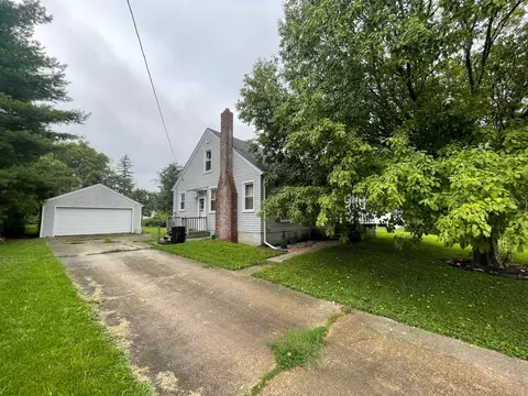 206 W Kleinbeck St, Bellflower, IL 61724
