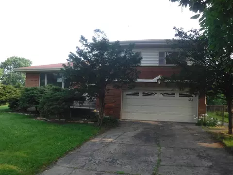 6042 W 127th St, Palos Heights, IL 60463