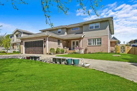 3502 Linneman St, Glenview, IL 60025 photo 1