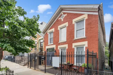 1742 W Le Moyne St, Chicago, IL 60622