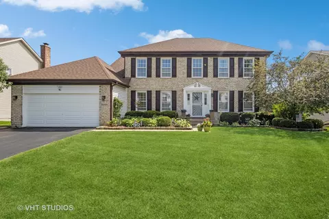 5295 Morningview Dr, Hoffman Estates, IL 60192