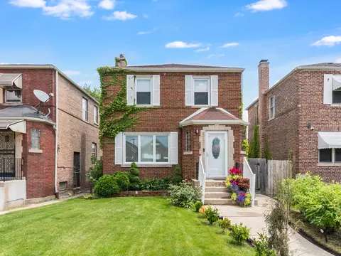 8227 S Winchester Ave, Chicago, IL 60620