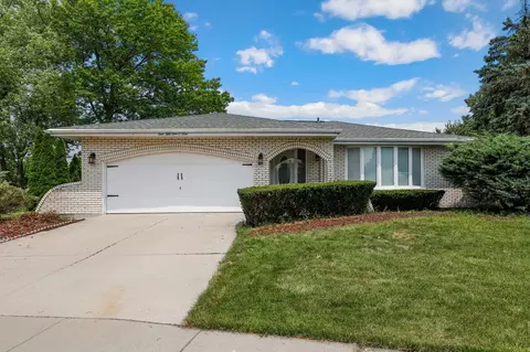 15109 Saint Andrews Ct, Orland Park, IL 60462