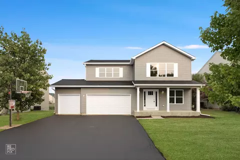 320 Marshall Dr, Antioch, IL 60002