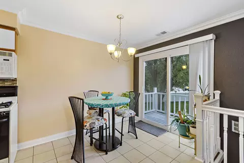 1207 Cypress Dr #1D, Wheeling, IL 60090 photo 6