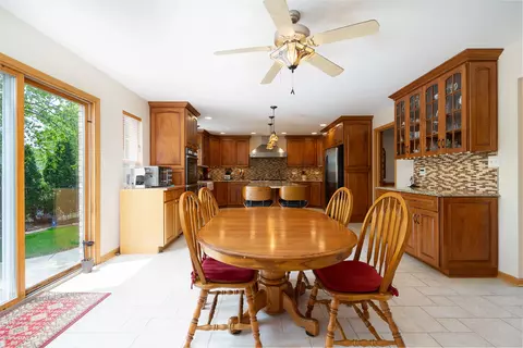 16541 W Split Rail Dr, Lockport, IL 60441 photo 7