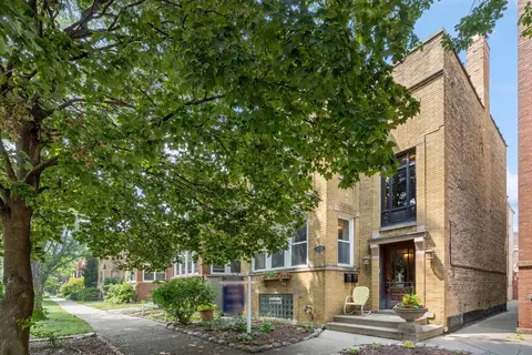 4228 N Francisco Ave, Chicago, IL 60618