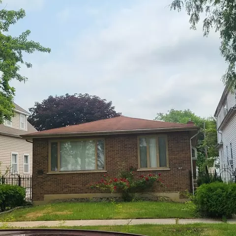 415 S 11th Ave, Maywood, IL 60153