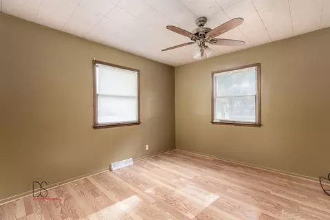 2014 Columbus St, Ottawa, IL 61350 photo 8