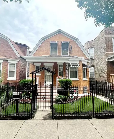 903 N Central Park Ave, Chicago, IL 60651