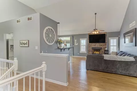1853 Eagle Dr, Morris, IL 60450 photo 3