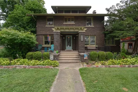1230 E Washington St, Bloomington, IL 61701 photo 3