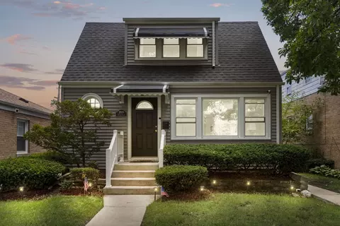 2919 Elder Ln, Franklin Park, IL 60131