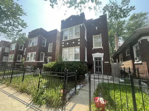 1128 N Leclaire Ave, Chicago, IL 60651