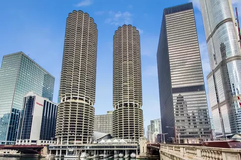300 N State St #4109, Chicago, IL 60654