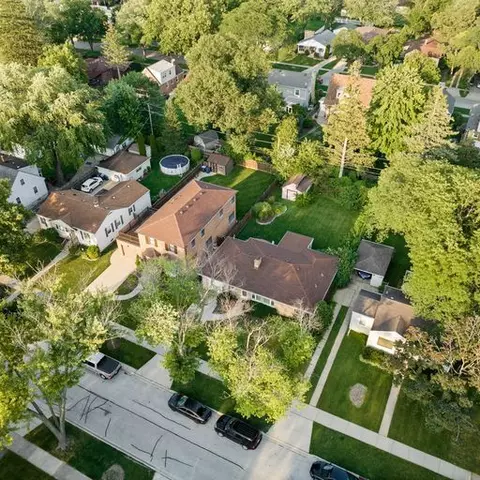 883 Webster Ln, Des Plaines, IL 60016 photo 17