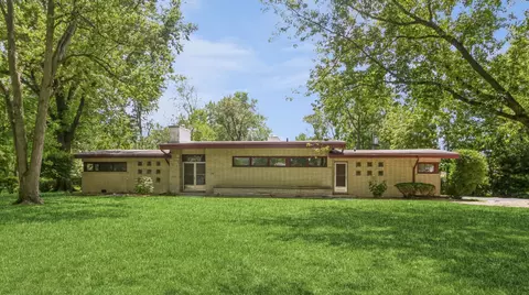 1032 Elliot Ct, Olympia Fields, IL 60461