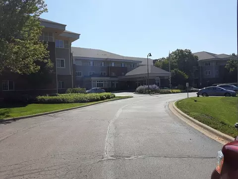 801 N Mclean Blvd #354, Elgin, IL 60123