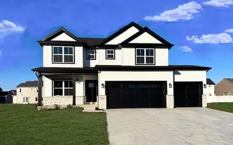508 Wheatley Dr, Mahomet, IL 61853