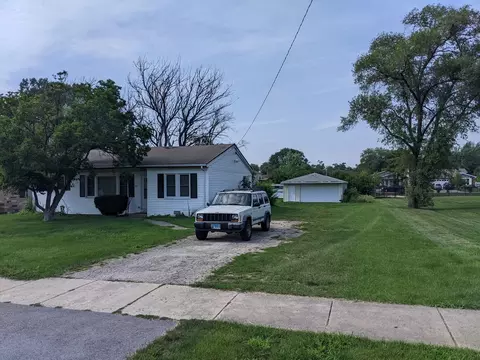 15 W374 Lexington St, Elmhurst, IL 60126