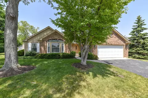 122 Borthwick Ln, Inverness, IL 60067