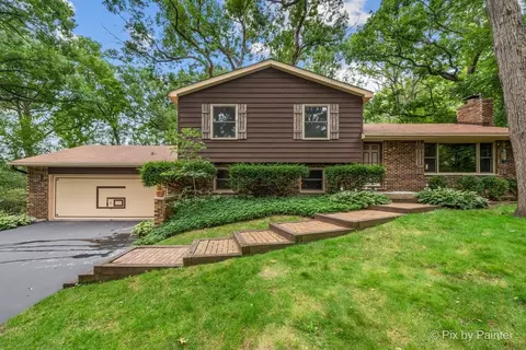 3919 S Tamarack Trl, Crystal Lake, IL 60012