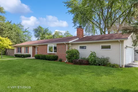 17696 W Warren Ave, Grayslake, IL 60030