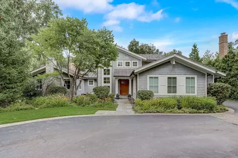 427 Brierhill Rd, Deerfield, IL 60015