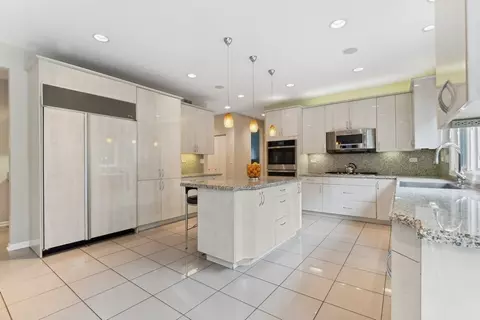69 Riverside Dr, Deerfield, IL 60015 photo 5