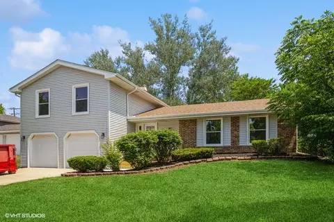 283 Byron Ave, Bloomingdale, IL 60108
